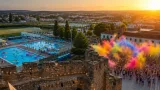 Abrantes celebra Dia Internacional da Juventude com entradas gratuitas nas piscinas e eventos no Castelo