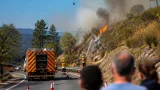 Incêndio em São João de Lourosa mobiliza 40 operacionais junto ao nó de Teivas