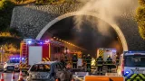 Incêndio no Túnel do Marão corta A4 e deixa ferido em Vila Real