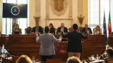 Presidente da Câmara e eleito do PS trocam acusações sobre postura na Assembleia Municipal