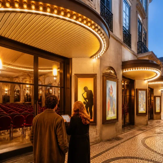 Lisboa anuncia mais de 40 espetáculos nos teatros Variedades e Capitólio até dezembro