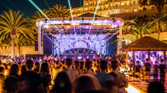 Noite de música eletrónica no Le Club anima Albufeira com nomes internacionais