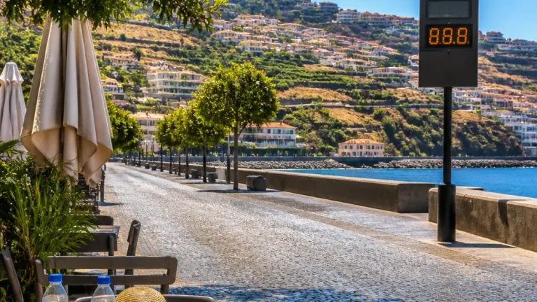 Arquipélago da Madeira sob aviso amarelo por tempo quente até sexta‑feira