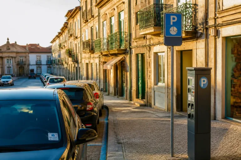 Barcelos cria avenças de estacionamento para residentes sem garagem