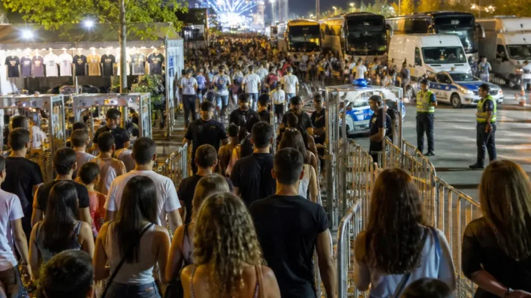 Cantanhede recebe milhares de fãs para espetáculo de Diogo Piçarra na Expofacic