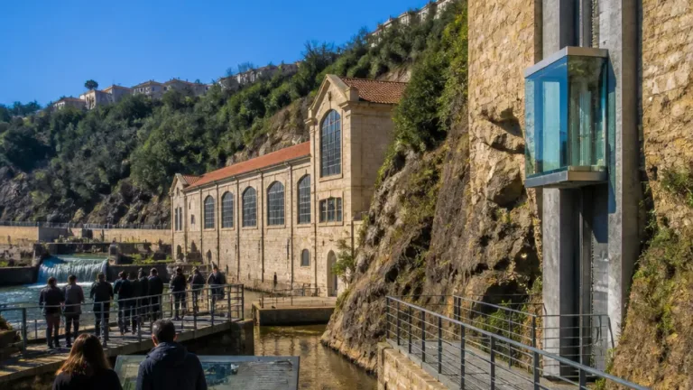 Central do Biel instala elevador e promove acesso a todos os visitantes
