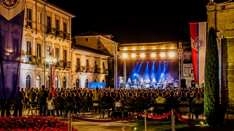 Chaves prepara cinco dias de festa com música, inaugurações e entrada livre