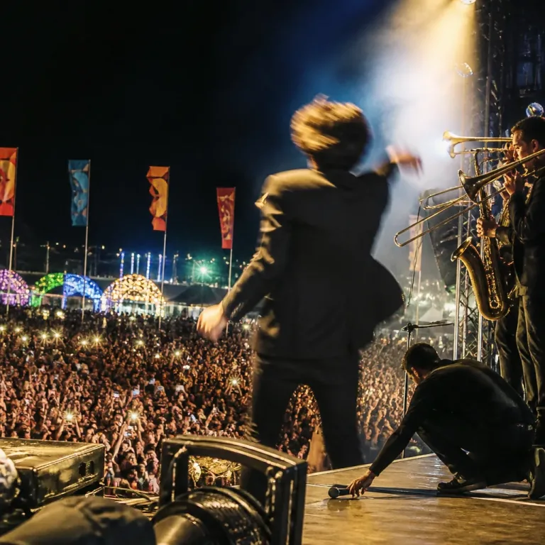 James no Meo Marés Matosinhos: conforto ritual e um momento de ruptura em palco