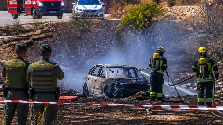 Detido em Lagos homem suspeito de atear incêndio que destruiu viatura e ameaçou militares