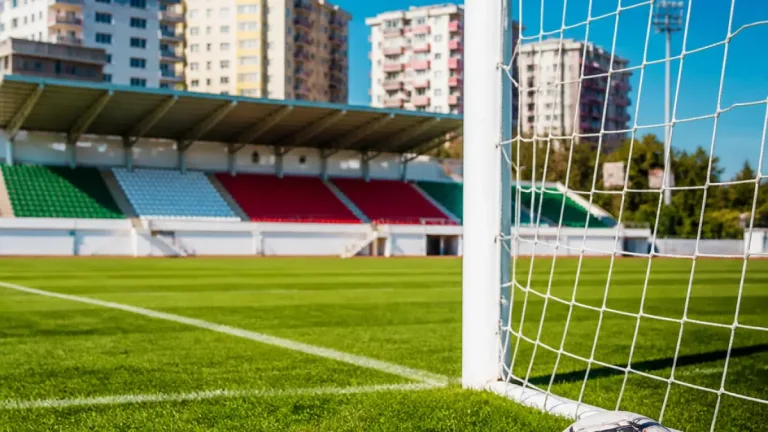 Estrela da Amadora vence Nacional em encontro de preparação antes da estreia na I Liga
