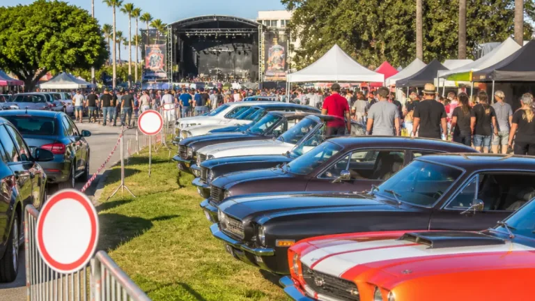 Faro recebe 13.ª edição do Americancars Algarve com mais de 150 viaturas