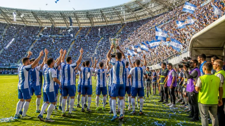 FC Porto conquista Supertaça em Coimbra e reforça hegemonia no futebol português