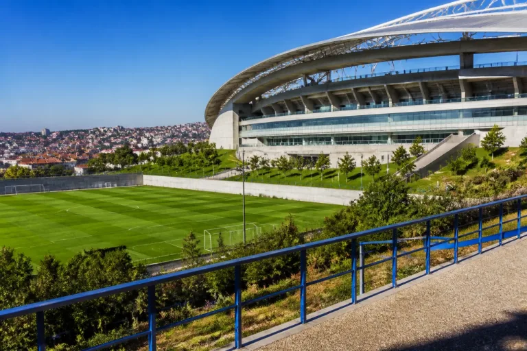 FC Porto promove treinadores da formação após título e saída para a I Liga