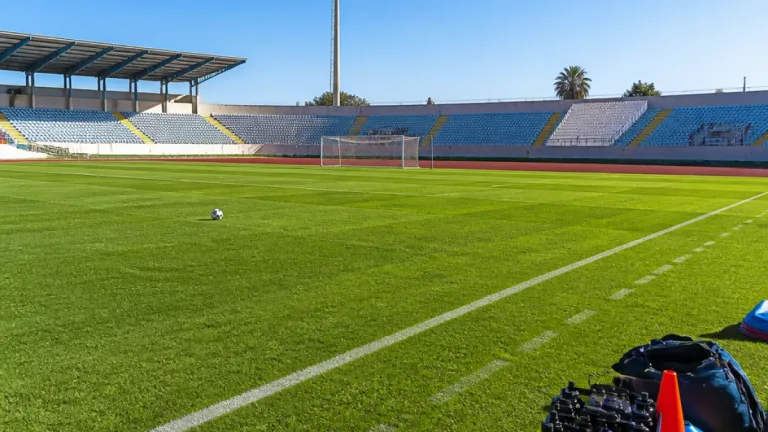Fulham vence Farense em jogo de preparação disputado em Lagos