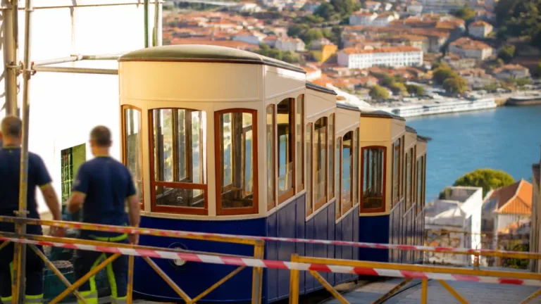 Funicular dos Guindais encerra por tempo indeterminado a partir de 18 de julho para obras