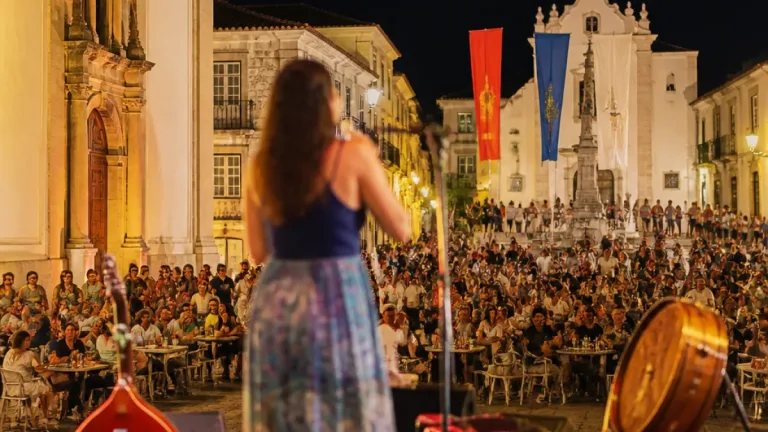 Montemor-o-Novo recebe Xanthoula Dakovanou no Festival Sete Sóis Sete Luas