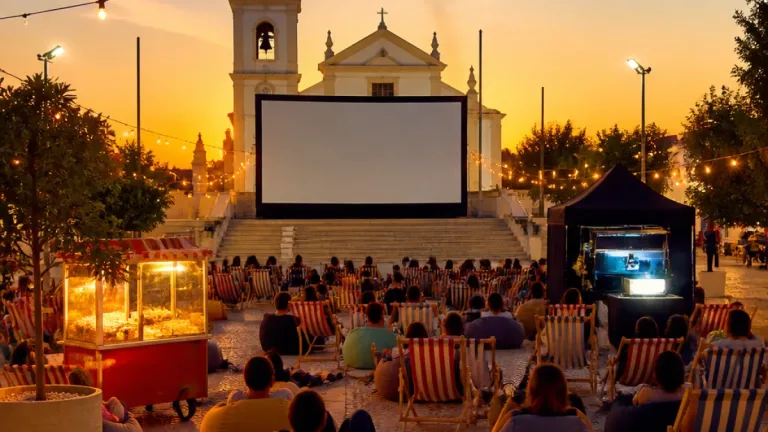 Montijo leva cinema ao ar livre pelas freguesias com sessões gratuitas