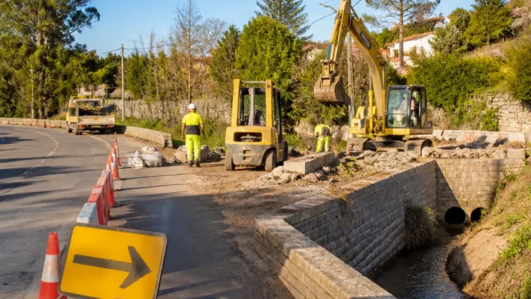 Obras na EN8 em Tornada obrigam a corte de via em Caldas da Rainha por 115 dias