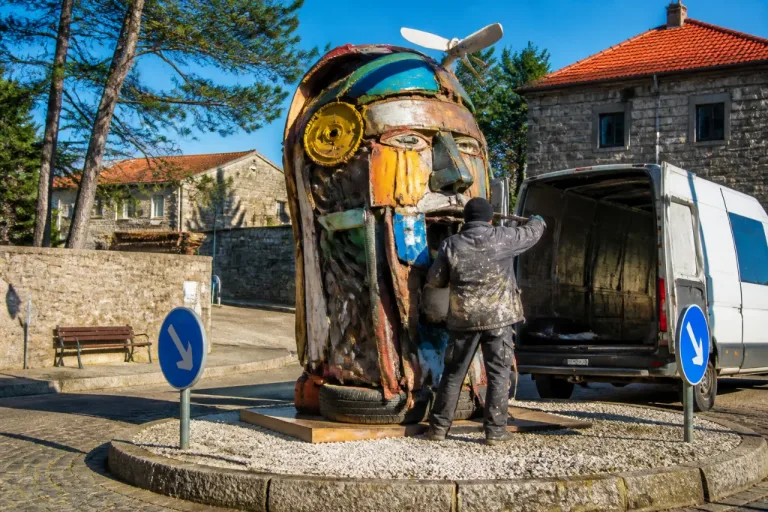Pedro Leitão dá nova vida a resíduos e leva arte urbana da Covilhã a concelhos vizinhos