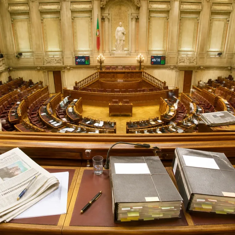 Parlamento aprova 49 de 70 propostas de lei do Governo nesta sessão legislativa