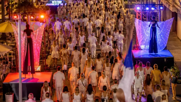 Póvoa de Varzim prepara Noite Branca com cinco palcos e animação itinerante a 22 de agosto
