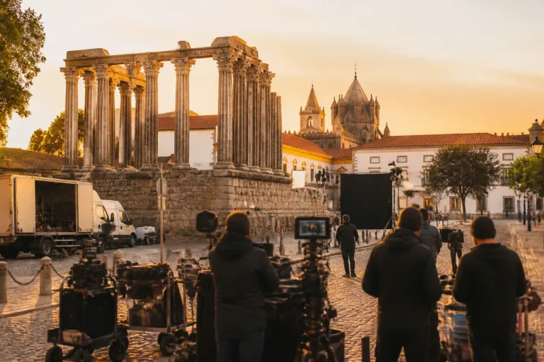 Produtora diz que Évora ajudou a construir a narrativa da série luso-espanhola