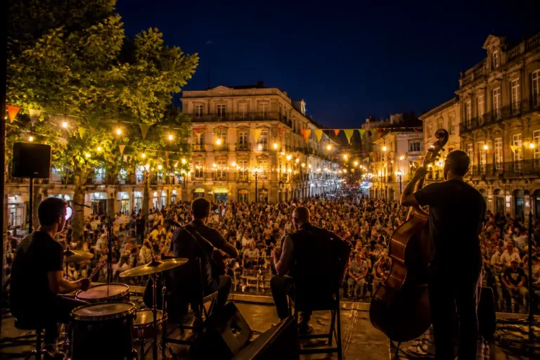 Viana Jazz regressa em julho com programa gratuito, concertos pagos e Jazz Sunset no parque