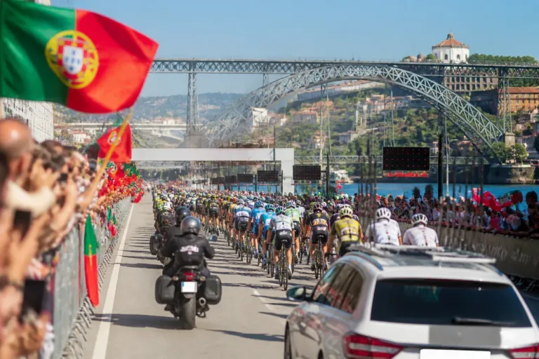 Volta a Portugal 2026 parte de Lisboa, termina no Porto e traz a UAE Emirates com Rui Oliveira