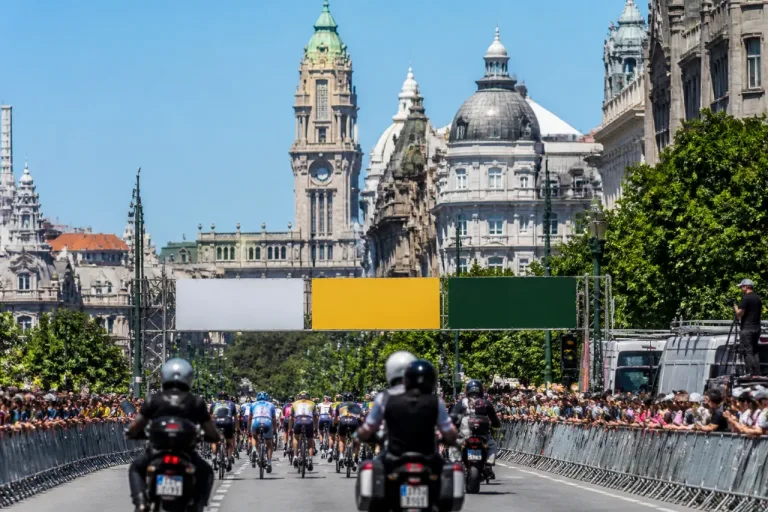 Volta a Portugal 2026 termina no Porto após 1.388 km e etapas decisivas